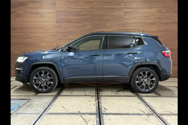 Jeep Compass 4xe 240 Plug-in Hybrid Electric S | Alpine | 19' inch | Leder | Trekhaak | LED Jeep Compass 4xe 240 Plug-in Hybrid Electric S | Alpine | 19' inch | Leder | Trekhaak | LED