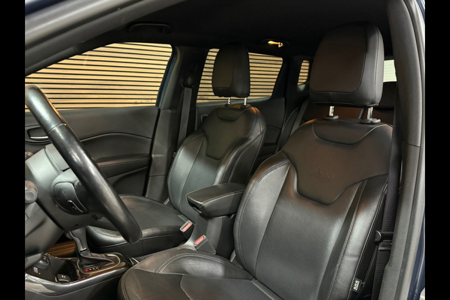 Jeep Compass 4xe 240 Plug-in Hybrid Electric S | Alpine | 19' inch | Leder | Trekhaak | LED Jeep Compass 4xe 240 Plug-in Hybrid Electric S | Alpine | 19' inch | Leder | Trekhaak | LED