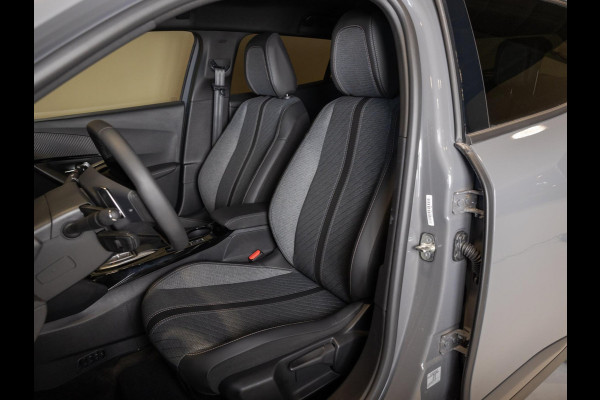 Peugeot 2008 1.2 Hybrid 136 Allure / 136pk / Dodehoek herkenning / Apple CarPlay / Adaptieve Cruise control