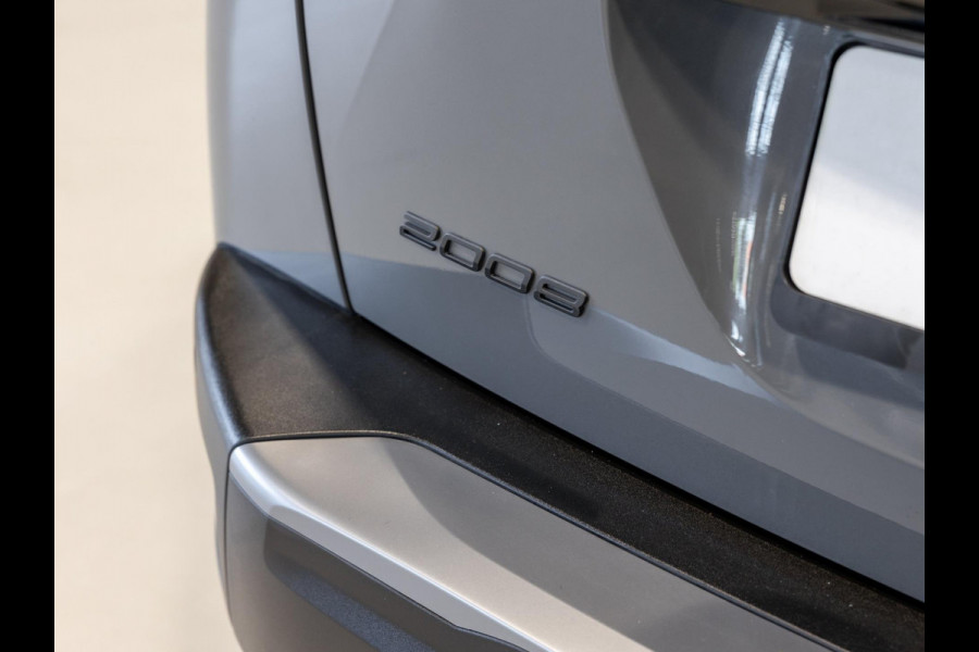 Peugeot 2008 1.2 Hybrid 136 Allure / 136pk / Dodehoek herkenning / Apple CarPlay / Adaptieve Cruise control