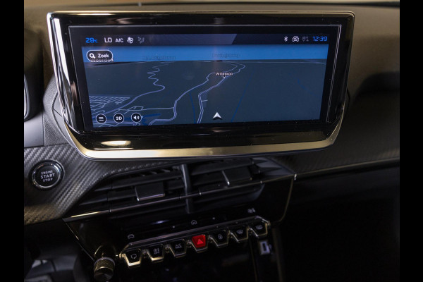 Peugeot 2008 1.2 Hybrid 136 Allure / 136pk / Dodehoek herkenning / Apple CarPlay / Adaptieve Cruise control