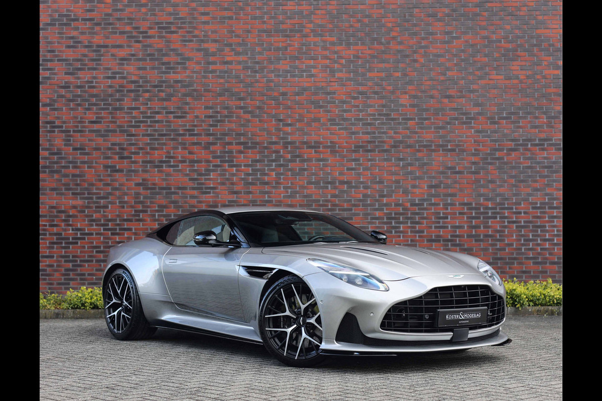 Aston Martin DB12 4.0 V8 Aston Martin DB12 4.0 V8