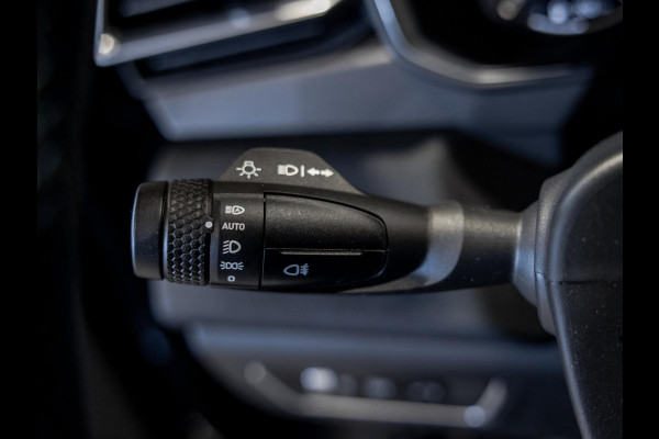 Lynk & Co 01 1.5 / 261pk / Blackstyle