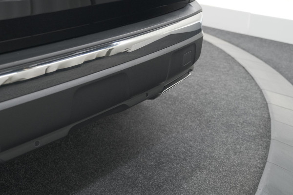 Peugeot 3008 1.6 PureTech 180 GT | Panoramadak | Adaptieve Cruise Control | Elektrische Kofferklep | Pack Leder
