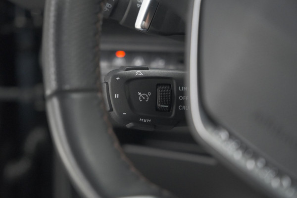 Peugeot 3008 1.6 PureTech 180 GT | Panoramadak | Adaptieve Cruise Control | Elektrische Kofferklep | Pack Leder