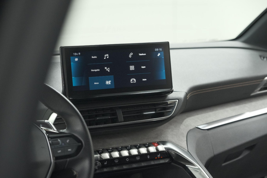 Peugeot 3008 1.6 PureTech 180 GT | Panoramadak | Adaptieve Cruise Control | Elektrische Kofferklep | Pack Leder