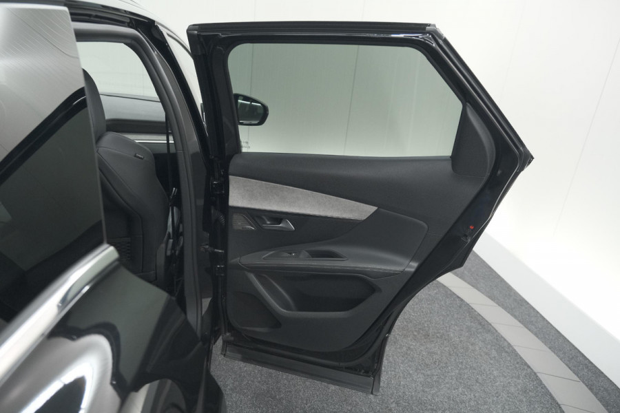Peugeot 3008 1.6 PureTech 180 GT | Panoramadak | Adaptieve Cruise Control | Elektrische Kofferklep | Pack Leder