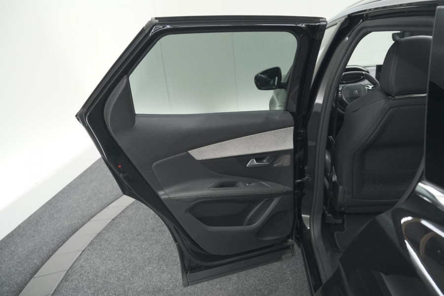 Peugeot 3008 1.6 PureTech 180 GT | Panoramadak | Adaptieve Cruise Control | Elektrische Kofferklep | Pack Leder