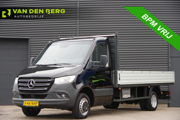 Mercedes-Benz Sprinter 519 3.0 CDI V6 L3 AUT. OPEN LAADBAK, 3.5T TREKHAAK, STANDKACHEL, CAMERA, MBUX 10'', LEDER STUUR, NAVI, CLIMA Mercedes-Benz Sprinter 519 3.0 CDI V6 L3 AUT. OPEN LAADBAK, 3.5T TREKHAAK, STANDKACHEL, CAMERA, MBUX 10'', LEDER STUUR, NAVI, CLIMA