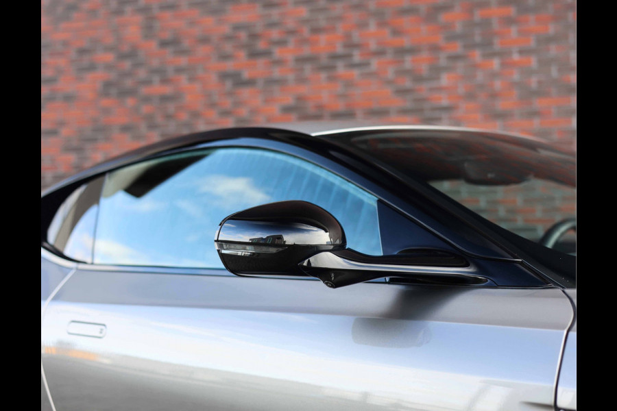 Aston Martin DB12 4.0 V8 Aston Martin DB12 4.0 V8