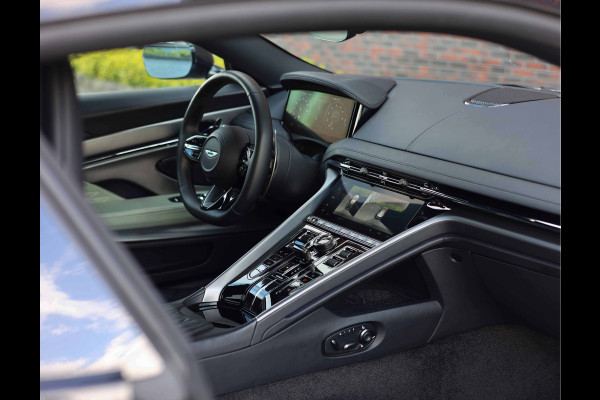 Aston Martin DB12 4.0 V8 Aston Martin DB12 4.0 V8