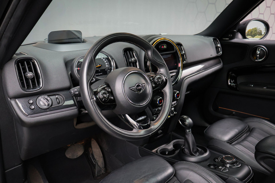 MINI Countryman 2.0 Cooper S E ALL4 | BOMVOL!! | ADAPTIVE CRUISE | HEAD UP | STOELVERWARMING | MEMORY SEATS | VOORRUITVERWARMING | HARMAN & KARD