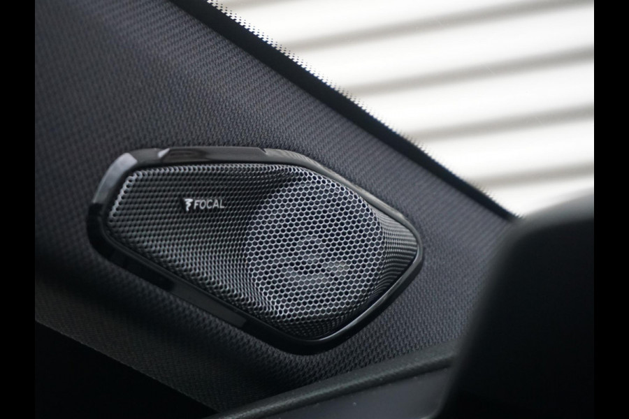 Peugeot 308 1.6 Plug-in Hybrid 180 GT Focal audio | Mooie uitvoering!
