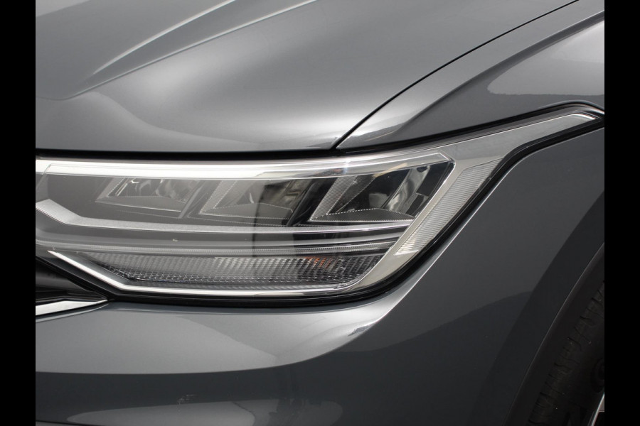 Volkswagen Tiguan 1.5 TSI DSG 150pk Life | Navigatie | Apple Carplay/Android Auto | Parkeersensoren | Adaptive cruise Control | Wegklapbare Trekhaak | Stoel- en stuurverwarming | Ledverlichting | Getinte ramen | Climate Control Volkswagen Tiguan 1.5 TSI DSG 150pk Life | Navigatie | Apple Carplay/Android Auto | Parkeersensoren | Adaptive cruise Control | Wegklapbare Trekhaak | Stoel- en stuurverwarming | Ledverlichting | Getinte ramen | Climate Control