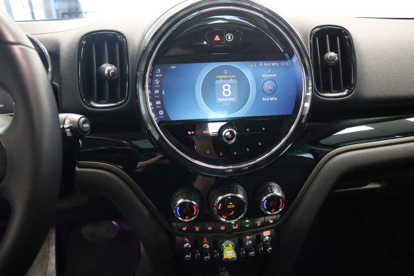 MINI Countryman 2.0 Cooper S E ALL4 Untamed Edition Panoramadak Navigatie Full-led