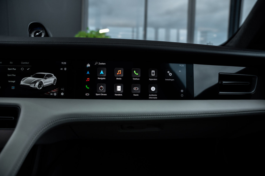 Porsche Taycan Sport Turismo 4S 89 kWh - MY24 l Sport Chrono | Panorama | Bose | Stoelkoeling | Memory