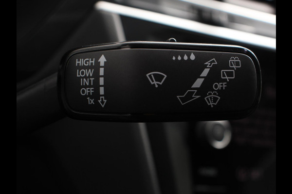Volkswagen Tiguan 1.5 TSI DSG 150pk Life | Navigatie | Apple Carplay/Android Auto | Parkeersensoren | Adaptive cruise Control | Wegklapbare Trekhaak | Stoel- en stuurverwarming | Ledverlichting | Getinte ramen | Climate Control Volkswagen Tiguan 1.5 TSI DSG 150pk Life | Navigatie | Apple Carplay/Android Auto | Parkeersensoren | Adaptive cruise Control | Wegklapbare Trekhaak | Stoel- en stuurverwarming | Ledverlichting | Getinte ramen | Climate Control
