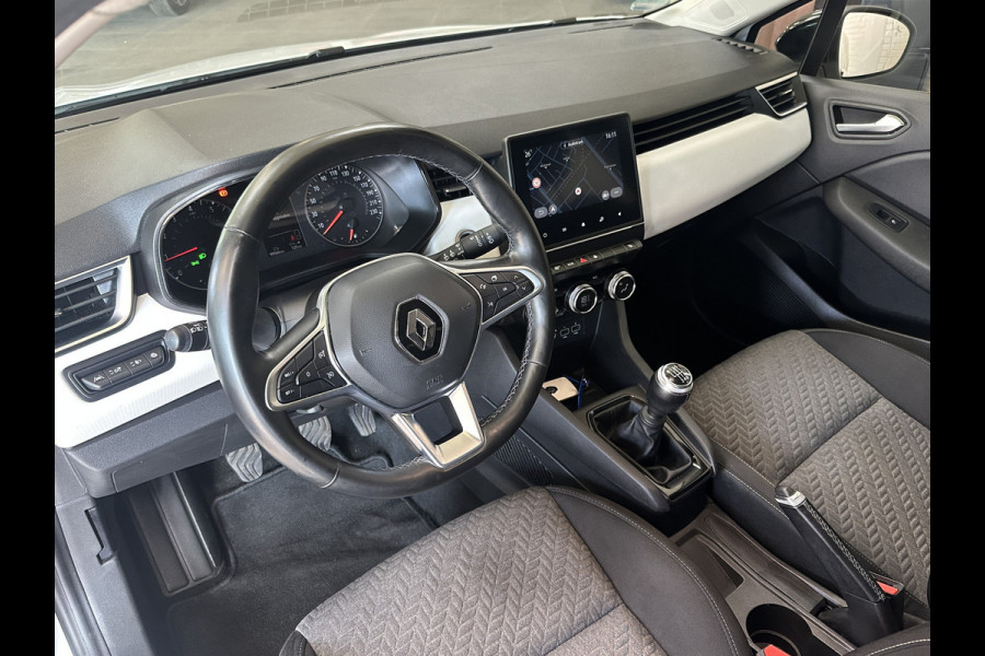 Renault Clio 1.0 TCe 90pk Techno | Navi | Camera | 16" | PDC V+A | Carplay | Renault Clio 1.0 TCe 90pk Techno | Navi | Camera | 16" | PDC V+A | Carplay |
