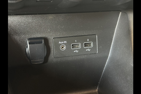 Renault Clio 1.0 TCe 90pk Techno | Navi | Camera | 16" | PDC V+A | Carplay | Renault Clio 1.0 TCe 90pk Techno | Navi | Camera | 16" | PDC V+A | Carplay |