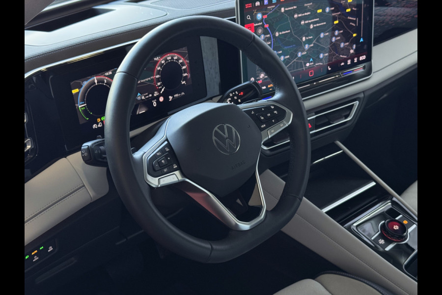 Volkswagen Tiguan 1.5 eHYBRID 204PK ELEGANCE 360.CAM TREKHAAK ELEK.KLEP XL.NAVI MATRIX.LED HARMAN KARDON HEADUP "Volkswagen rijden begint bij Topautos.nl – 75 topmodellen direct op voorraad!"