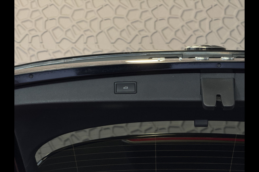 Volkswagen Tiguan 1.5 eHYBRID 204PK ELEGANCE 360.CAM TREKHAAK ELEK.KLEP XL.NAVI MATRIX.LED HARMAN KARDON HEADUP "Volkswagen rijden begint bij Topautos.nl – 75 topmodellen direct op voorraad!"