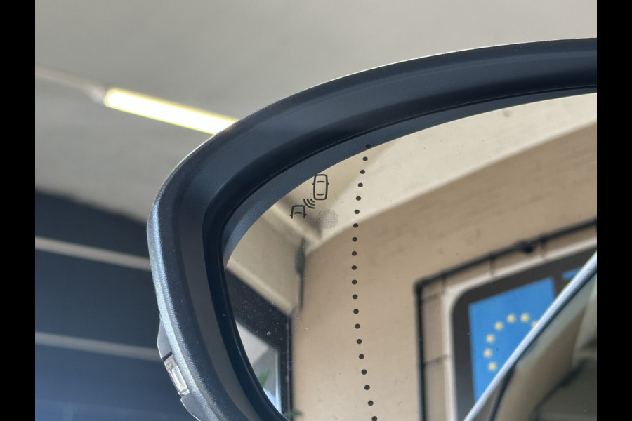 Renault Clio 1.0 TCe 90pk Techno | Navi | Camera | 16" | PDC V+A | Carplay | Renault Clio 1.0 TCe 90pk Techno | Navi | Camera | 16" | PDC V+A | Carplay |