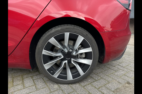 Tesla Model 3 Long Range AWD 78 kWh TREKHAAK | FULL SELFDRIVE | VOLLEDIGE FABRIEKSGARANTIE T/M 12-2027/80.000KM | AANDRIJFLIJN EN ACCU GARANTIE T/M 12-2031