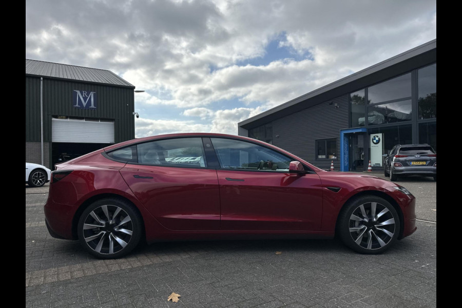 Tesla Model 3 Long Range AWD 78 kWh TREKHAAK | FULL SELFDRIVE | VOLLEDIGE FABRIEKSGARANTIE T/M 12-2027/80.000KM | AANDRIJFLIJN EN ACCU GARANTIE T/M 12-2031