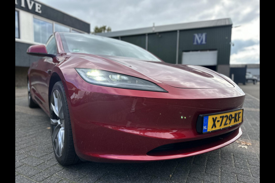 Tesla Model 3 Long Range AWD 78 kWh TREKHAAK | FULL SELFDRIVE | VOLLEDIGE FABRIEKSGARANTIE T/M 12-2027/80.000KM | AANDRIJFLIJN EN ACCU GARANTIE T/M 12-2031