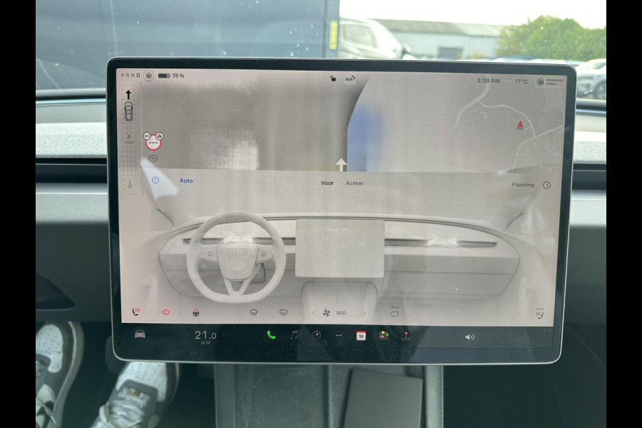 Tesla Model 3 Long Range AWD 78 kWh TREKHAAK | FULL SELFDRIVE | VOLLEDIGE FABRIEKSGARANTIE T/M 12-2027/80.000KM | AANDRIJFLIJN EN ACCU GARANTIE T/M 12-2031