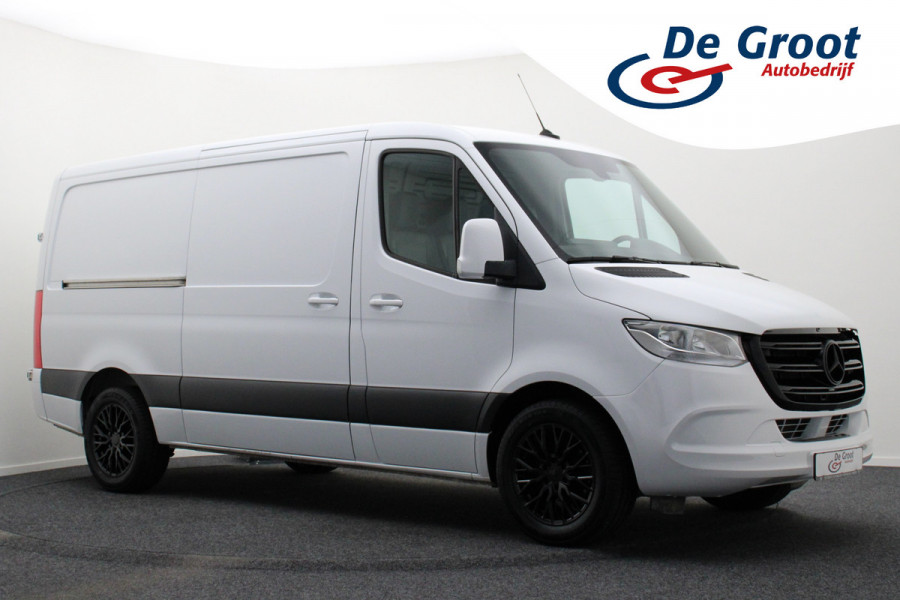 Mercedes-Benz Sprinter 317 CDI Aut. L2H1 3-Zits, Leer, Camera, Standkachel, Apple Carplay, Trekhaak, DAB