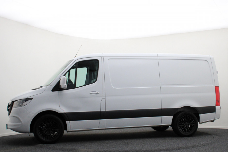 Mercedes-Benz Sprinter 317 CDI Aut. L2H1 3-Zits, Leer, Camera, Standkachel, Apple Carplay, Trekhaak, DAB