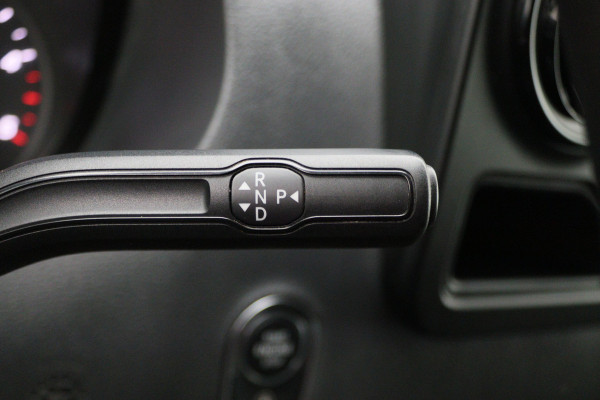 Mercedes-Benz Sprinter 317 CDI Aut. L2H1 3-Zits, Leer, Camera, Standkachel, Apple Carplay, Trekhaak, DAB
