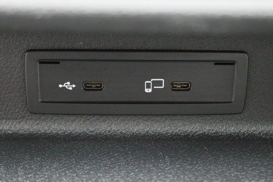 Mercedes-Benz Sprinter 317 CDI Aut. L2H1 3-Zits, Leer, Camera, Standkachel, Apple Carplay, Trekhaak, DAB