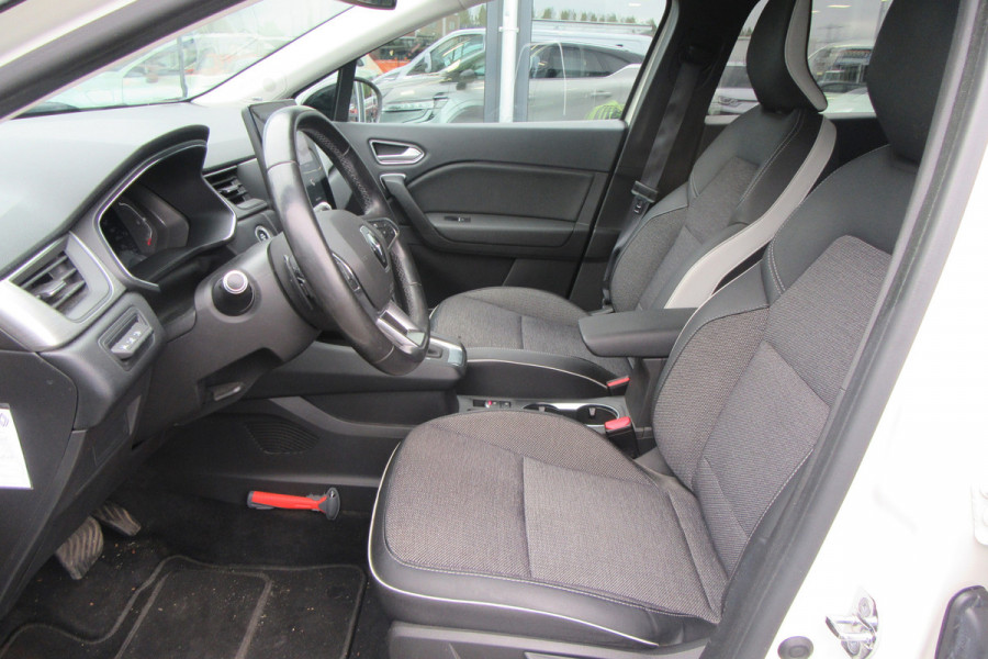 Renault Captur 1.3 TCe 130 Automaat Edition One, Camera, Trekhaak Renault Captur 1.3 TCe 130 Automaat Edition One, Camera, Trekhaak