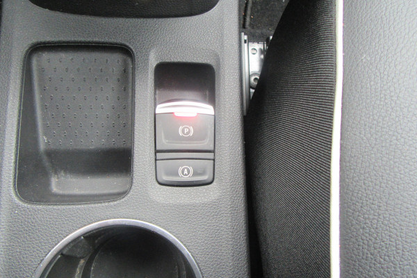 Renault Captur 1.3 TCe 130 Automaat Edition One, Camera, Trekhaak Renault Captur 1.3 TCe 130 Automaat Edition One, Camera, Trekhaak