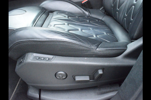 Peugeot 5008 1.2 PureTech GT-Line Avantage AUTOMAAT | LEREN BEKLEDING | ACHTERUITRIJCAMERA MET SENSOREN | NAVI & CARPLAY | E.C.C. |