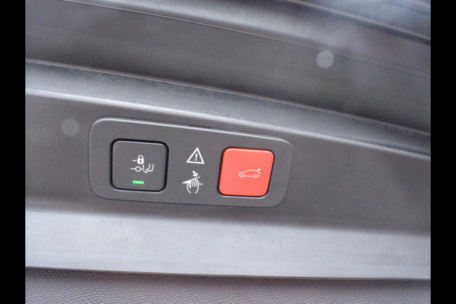 Peugeot 5008 1.2 PureTech GT-Line Avantage AUTOMAAT | LEREN BEKLEDING | ACHTERUITRIJCAMERA MET SENSOREN | NAVI & CARPLAY | E.C.C. |