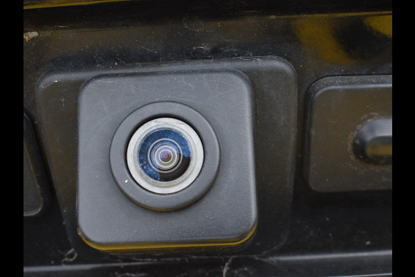 Peugeot 5008 1.2 PureTech GT-Line Avantage AUTOMAAT | LEREN BEKLEDING | ACHTERUITRIJCAMERA MET SENSOREN | NAVI & CARPLAY | E.C.C. |