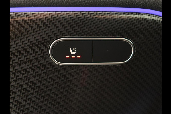 Mercedes-Benz B-Klasse 200 Business Solution AMG | Half Leder/Alcantara | Stoelverwarming | Sfeerverlichting | Camera | Navigatie