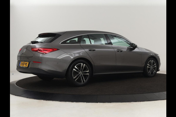 Mercedes-Benz CLA-Klasse Shooting Brake 180 Business Line | Half Leder | 1e eigenaar | Stoelverwarming | Cruise Control | Navigatie | Camera | Widescreen Mercedes-Benz CLA-Klasse Shooting Brake 180 Business Line | Half Leder | 1e eigenaar | Stoelverwarming | Cruise Control | Navigatie | Camera | Widescreen