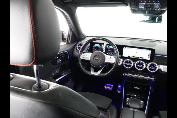 Mercedes-Benz Glb 200 BUSINESS AMG 7 ZITS NL AUTO 1e EIG GAR.2031* SCHUIF KANTELDAK.NAVI.CAMERA ETC