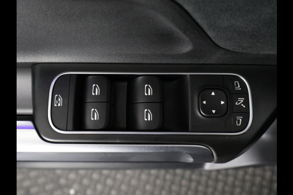 Mercedes-Benz Glb 200 BUSINESS AMG 7 ZITS NL AUTO 1e EIG GAR.2031* SCHUIF KANTELDAK.NAVI.CAMERA ETC