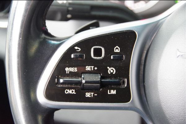 Mercedes-Benz Sprinter 319 3.0 CDI V6 L2H1 AUT. LED, LEDER, 3.5T TREKHAAK, MBUX 10'', STOELVERWARMING, NAVI, CRUISE, CLIMA, PARKEERSENSOREN, NL AUTO, N