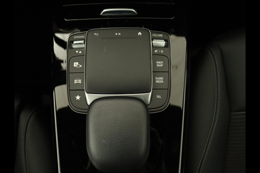 Mercedes-Benz CLA-Klasse Shooting Brake 250 e AMG Line | Half Leder | Carplay | Stoelverwarming | Camera | LED | Navigatie | Adaptive Cruise Mercedes-Benz CLA-Klasse Shooting Brake 250 e AMG Line | Half Leder | Carplay | Stoelverwarming | Camera | LED | Navigatie | Adaptive Cruise