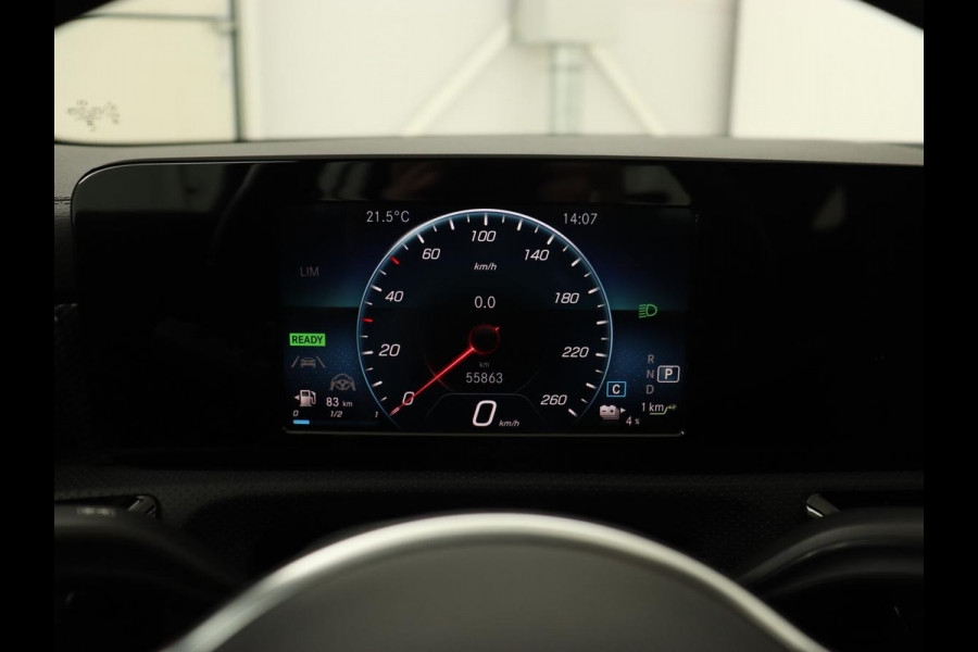Mercedes-Benz CLA-Klasse Shooting Brake 250 e AMG Line | Half Leder | Carplay | Stoelverwarming | Camera | LED | Navigatie | Adaptive Cruise Mercedes-Benz CLA-Klasse Shooting Brake 250 e AMG Line | Half Leder | Carplay | Stoelverwarming | Camera | LED | Navigatie | Adaptive Cruise