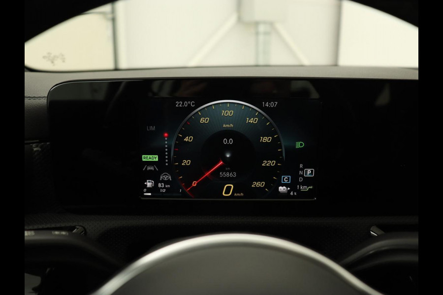 Mercedes-Benz CLA-Klasse Shooting Brake 250 e AMG Line | Half Leder | Carplay | Stoelverwarming | Camera | LED | Navigatie | Adaptive Cruise Mercedes-Benz CLA-Klasse Shooting Brake 250 e AMG Line | Half Leder | Carplay | Stoelverwarming | Camera | LED | Navigatie | Adaptive Cruise