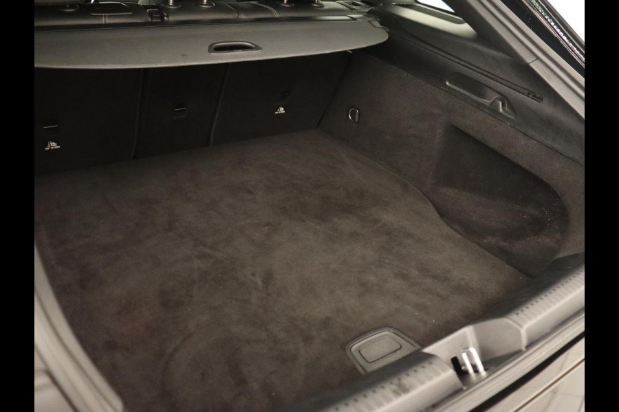 Mercedes-Benz CLA-Klasse Shooting Brake 250 e AMG Line | Half Leder | Carplay | Stoelverwarming | Camera | LED | Navigatie | Adaptive Cruise Mercedes-Benz CLA-Klasse Shooting Brake 250 e AMG Line | Half Leder | Carplay | Stoelverwarming | Camera | LED | Navigatie | Adaptive Cruise