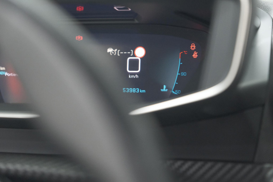 Peugeot 2008 PureTech 130 Allure | Camera | Adaptieve Cruise Control | Stoelverwarming Peugeot 2008 PureTech 130 Allure | Camera | Adaptieve Cruise Control | Stoelverwarming