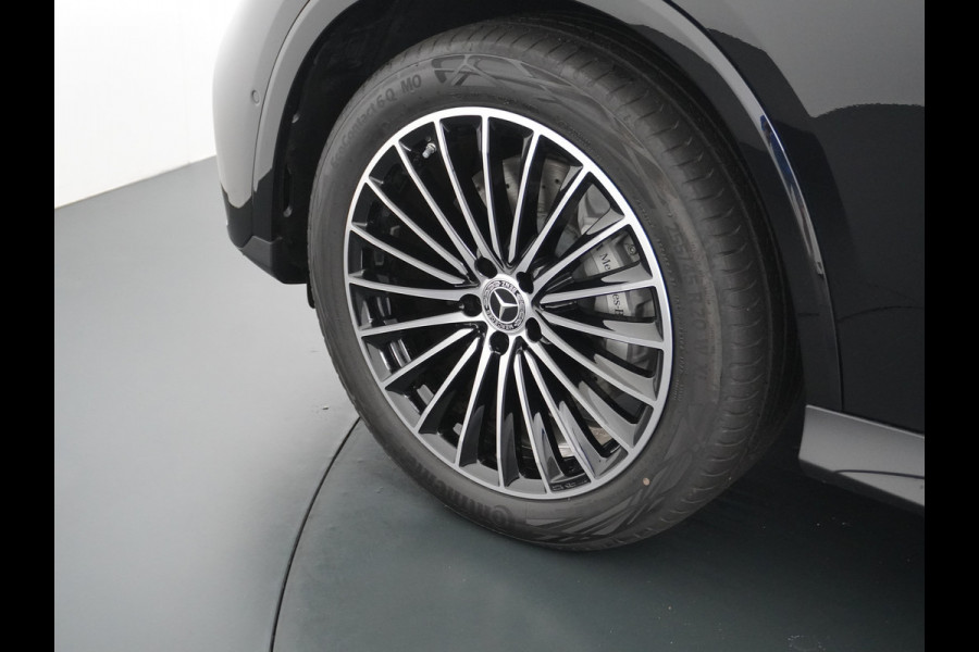 Mercedes-Benz GLC 300 e 4MATIC AMG Line | Achterasbesturing Luchtvering Burmester Head-Up Trekhaak Memory